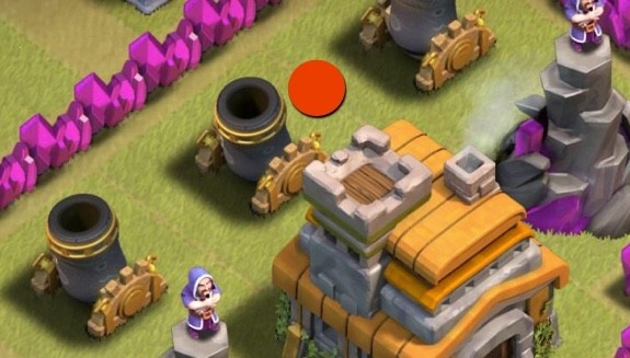 Clash of Clans Destroy 2 Mortars With Same Lightning Spell Clash of Clans Destroy 2 Mortars With Same Lightning Spell